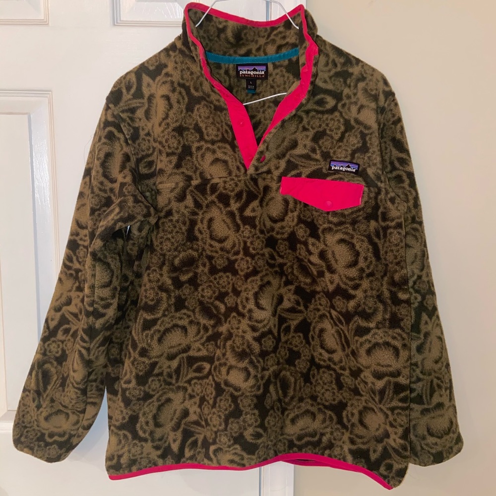 Green and Pink Patagonia Synchilla
